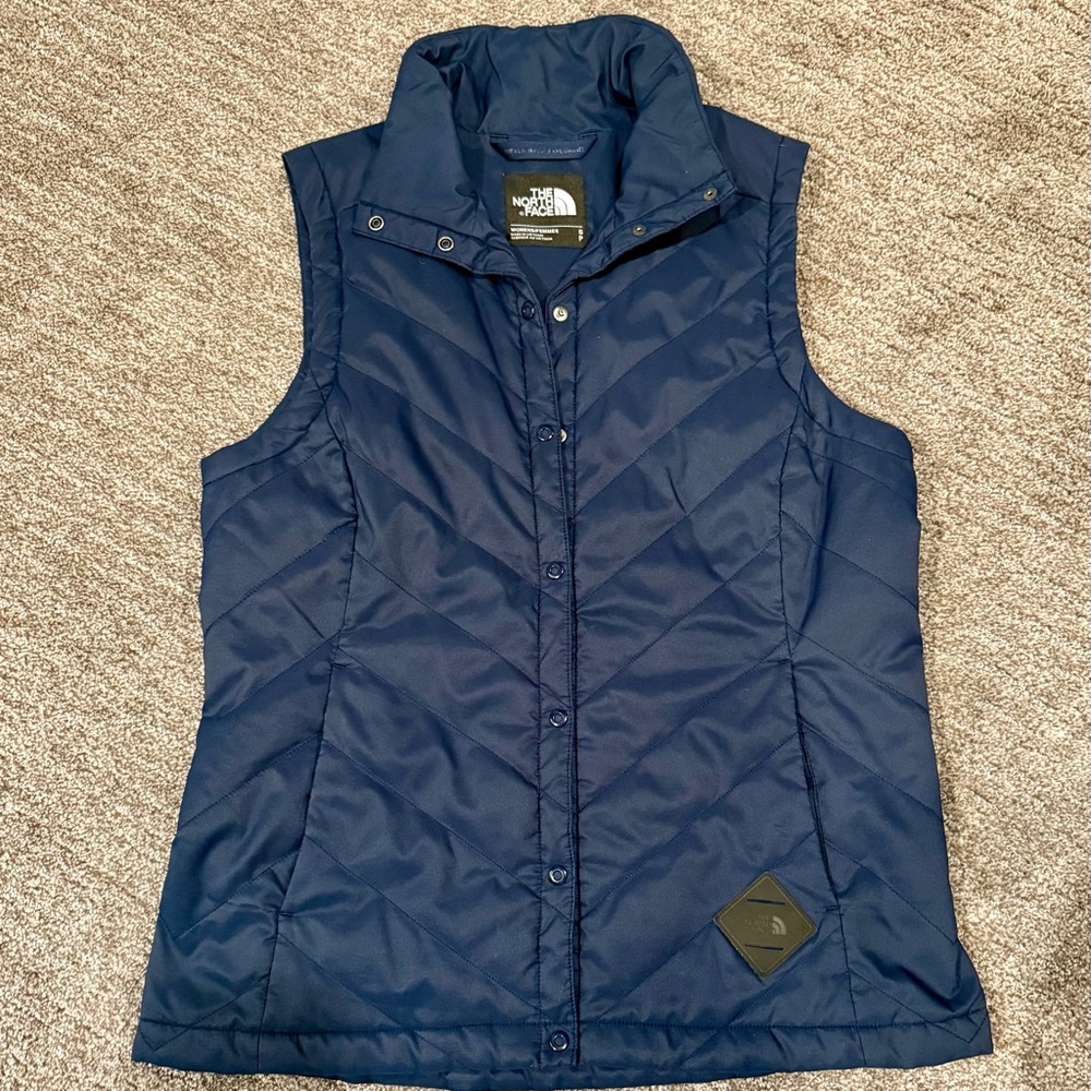 The North Face Women's Navy Quilted Vest